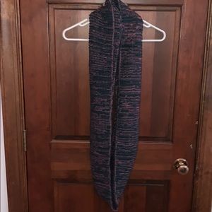 woven infinity scarf